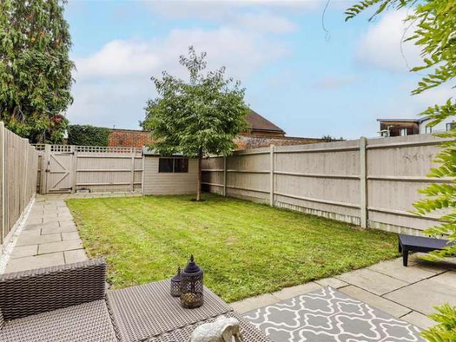 Townhouse for sale in Hertford, Colliers End