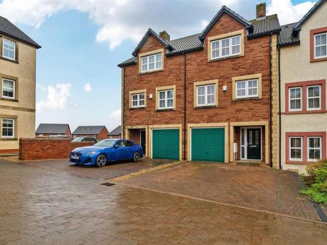 Townhouse for sale in Whitehaven