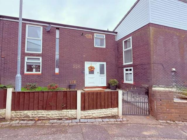 Townhouse for sale in Halton Brook, Runcorn