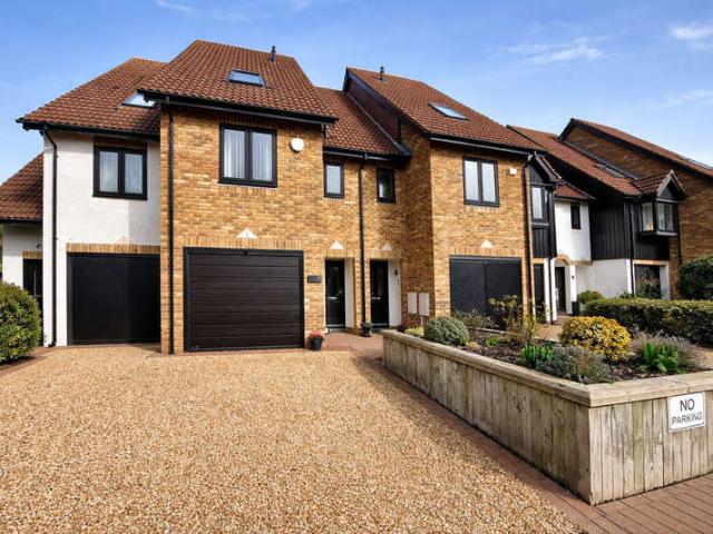 Townhouse for sale in Hythe and Dibden, Ashurst Bridge