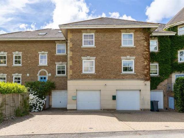 Townhouse for sale in Bembridge, Isle Of Wight
