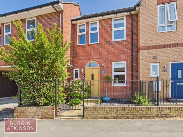 Townhouse for sale in Thrumpton, Costhorpe