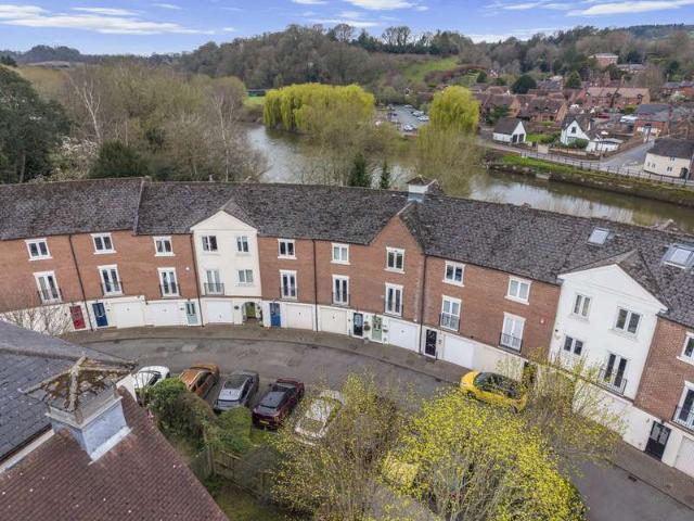 Townhouse for sale in Rushock, Worcestershire