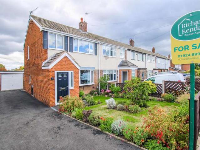 Townhouse for sale in Lower Altofts, Wakefield
