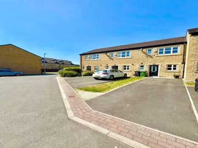 House for rent in Gomersal, Spen