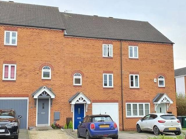 House for rent in Froggatt, East Midlands