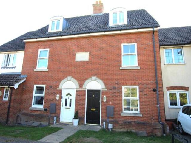Townhouse for rent in Ashford, Kent