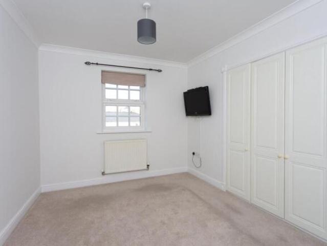 Townhouse for rent in Clifton, York