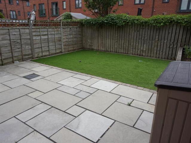 Townhouse for rent in West Yorkshire