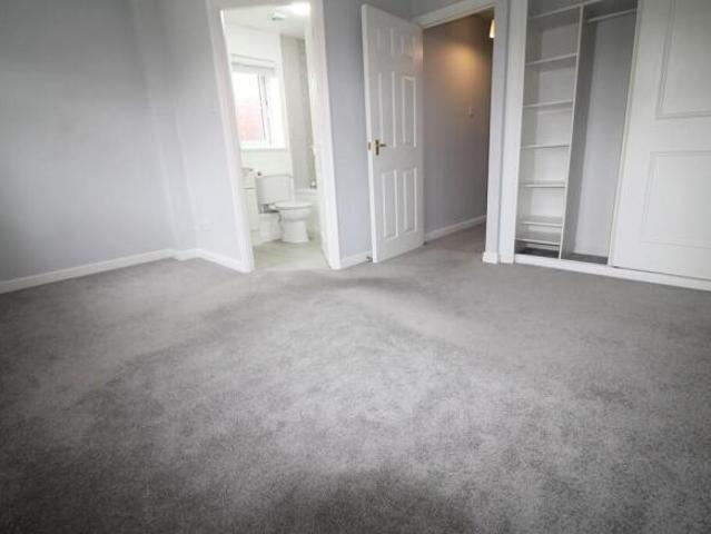 Townhouse for rent in Farlington, North Yorkshire