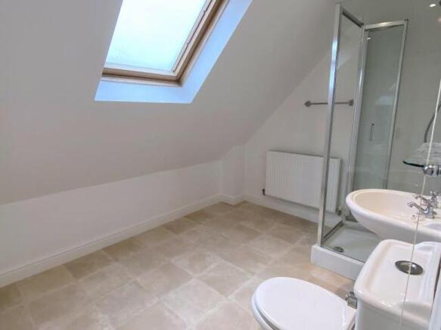 Townhouse for rent in Northampton, West Northamptonshire