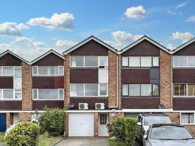 House for rent in Great Faringdon, Dromore