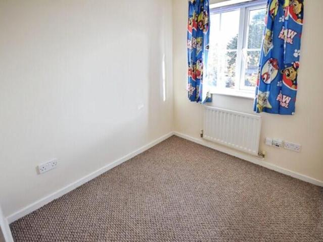Townhouse for rent in Stoke-on-Trent