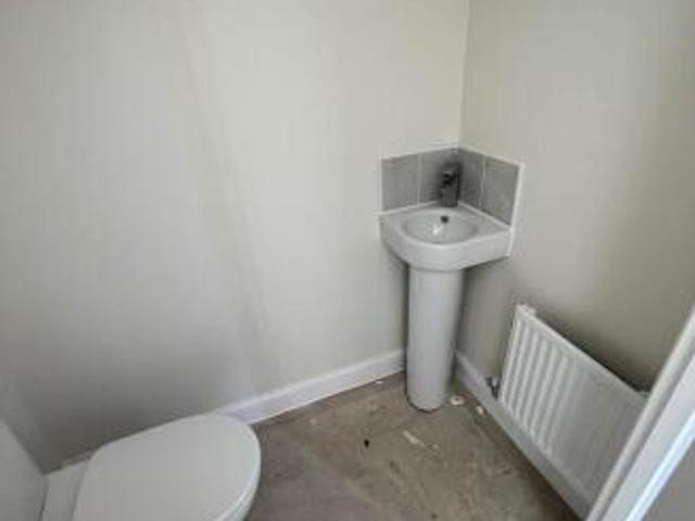 Townhouse for rent in Old Wharf, City Of Leicester