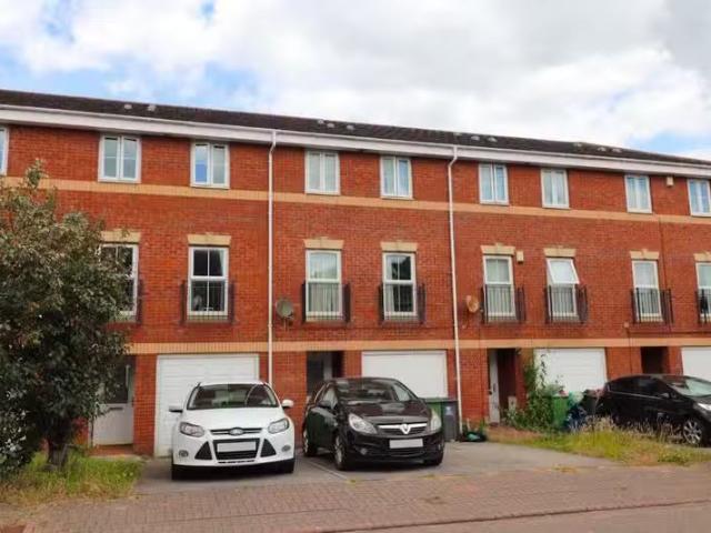 House for rent in Falcon Lodge, Wales