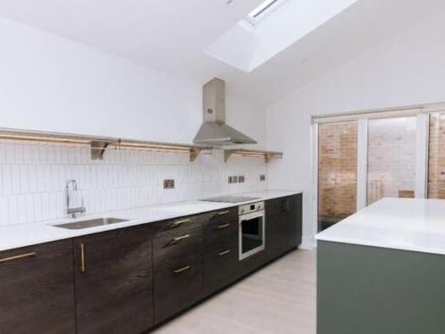 House for rent in Greater London