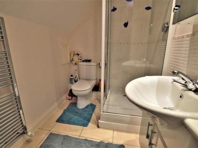 Townhouse for rent in Wexham, Iver