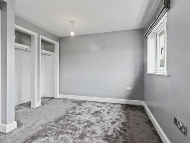 Townhouse for rent in Chesterton, Arbury
