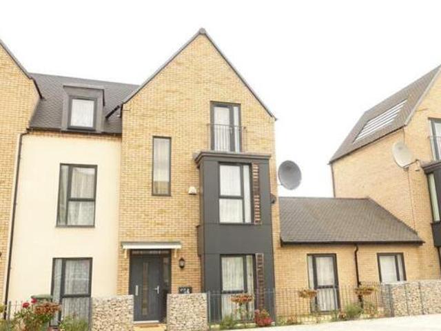 House for rent in Lyons, Greater London