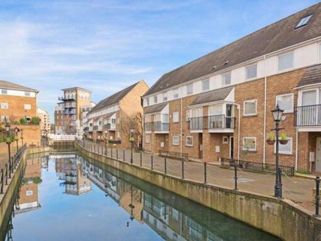 House for rent in Lyons, Greater London