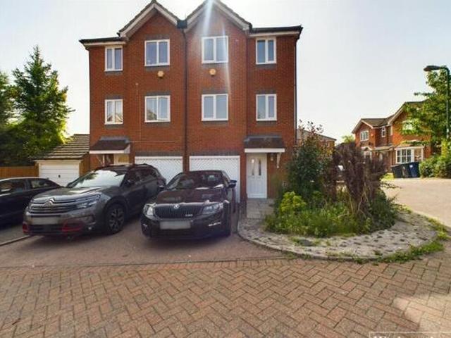 House for rent in Lyons, Greater London