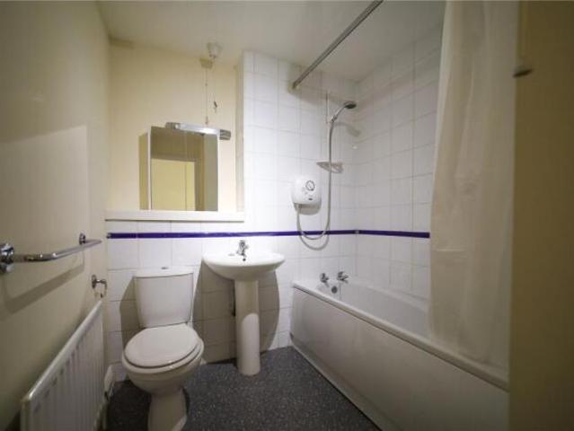 Townhouse for rent in The Reading Room, Kintbury