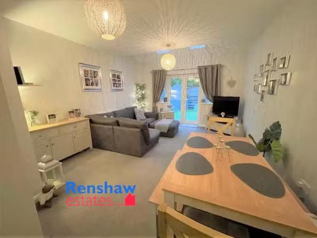 House for rent in Caldermill, East Midlands