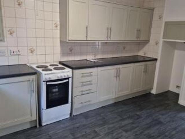 Townhouse for rent in Haddon, East Midlands