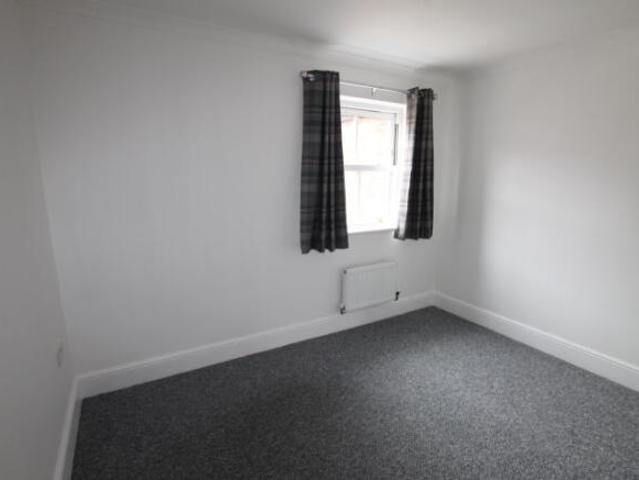 Townhouse for rent in High Field, York