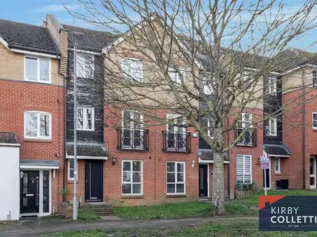 House for rent in Broxbourne, Hertfordshire