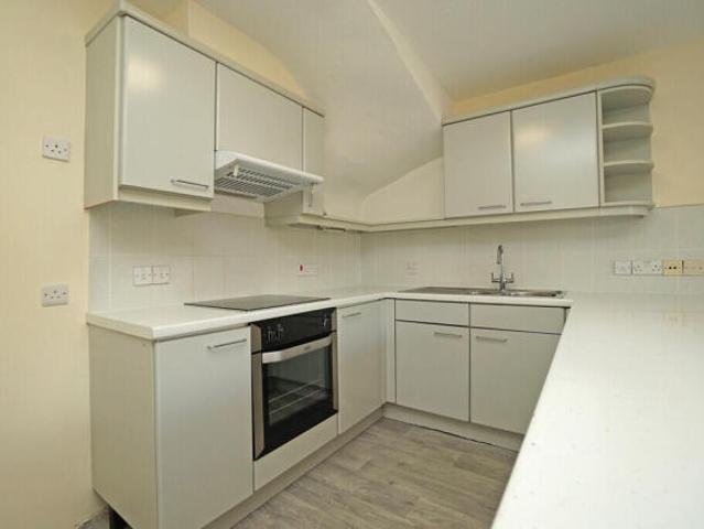 Townhouse for rent in Port Solent, Portsmouth