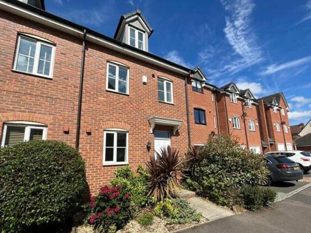 House for rent in Newtown, Costhorpe