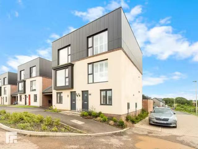 House for rent in Falcon Lodge, Wales
