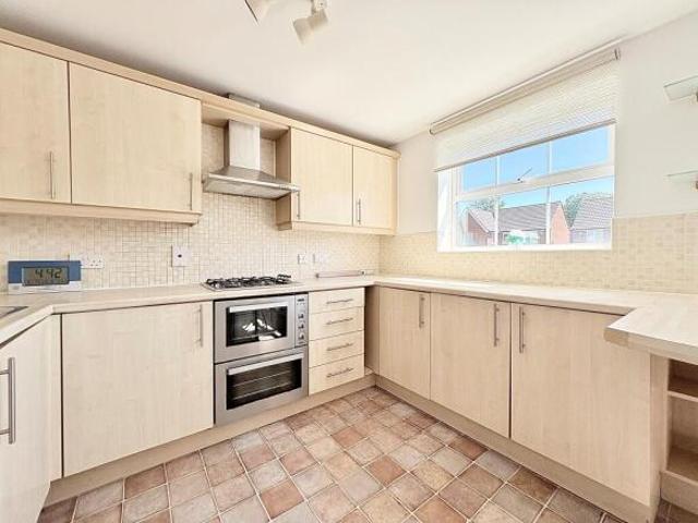 Townhouse for rent in Gillingham