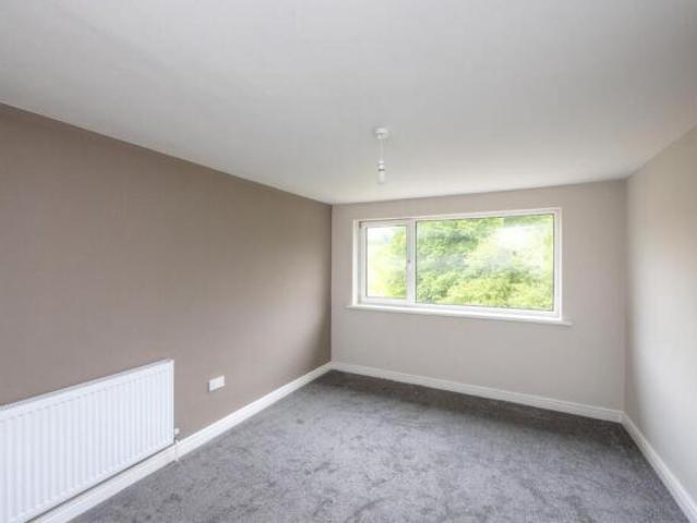 Townhouse for rent in Leeds, West Yorkshire
