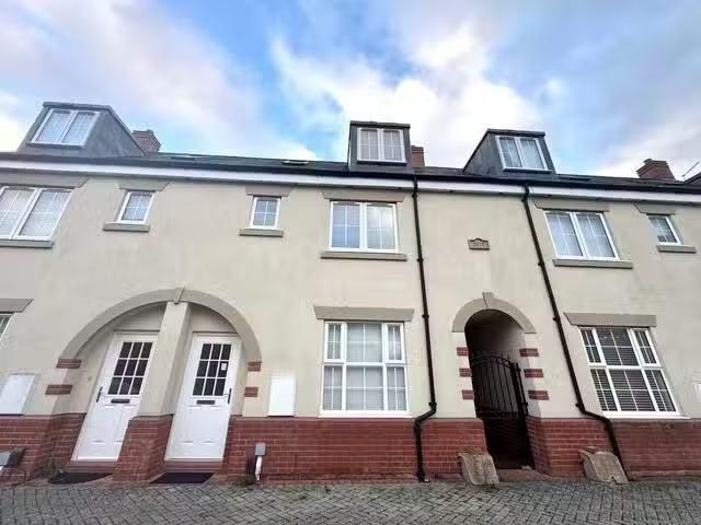 House for rent in New Bilton, Warwickshire