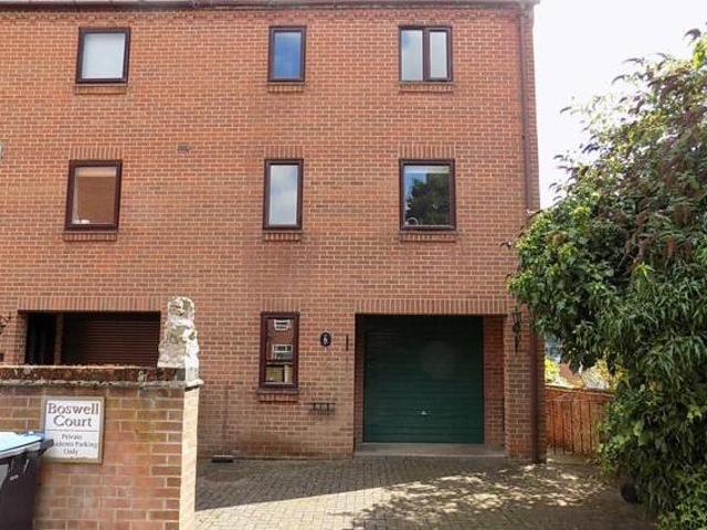 House for rent in Compton, Froggatt