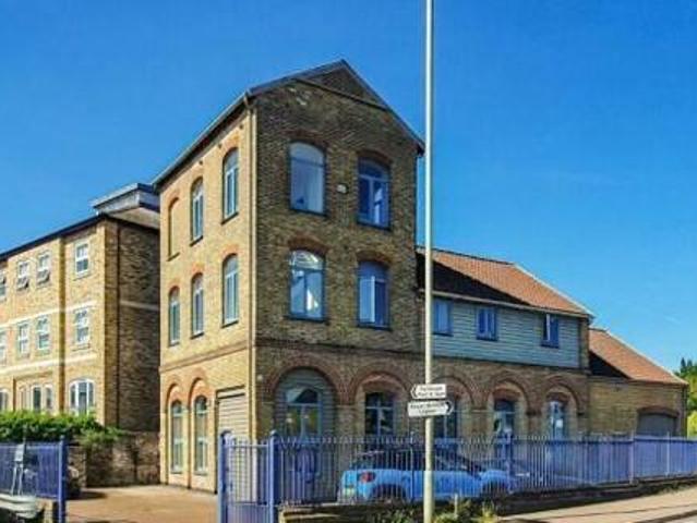 House for rent in Kings Hill, Colliers End