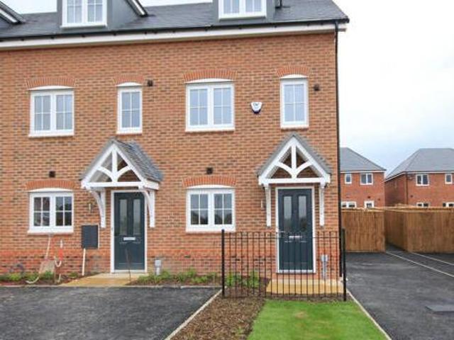 House for rent in Lyons, Greater London