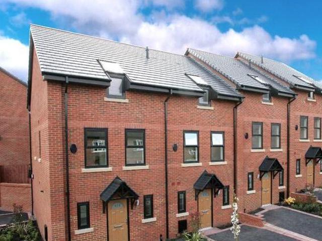 House for rent in Wilmslow Park, Wilmslow