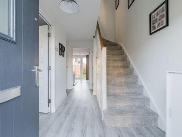 Townhouse for sale in Scotland
