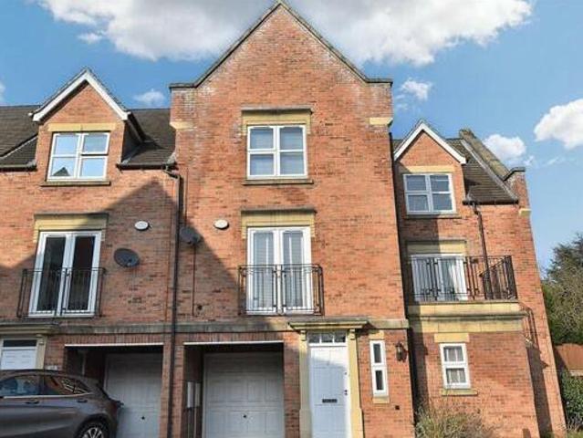 House for sale in East Midlands