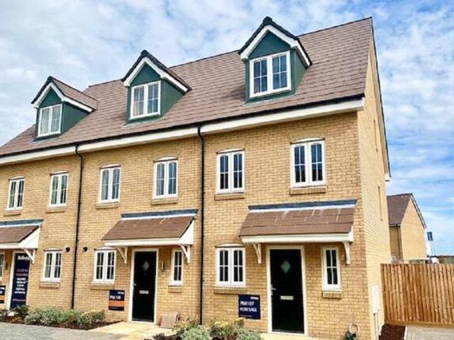 House for sale in Peterborough, Cambridgeshire and Peterborough