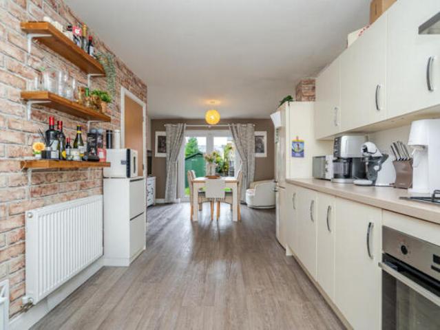 Townhouse for sale in Bedford