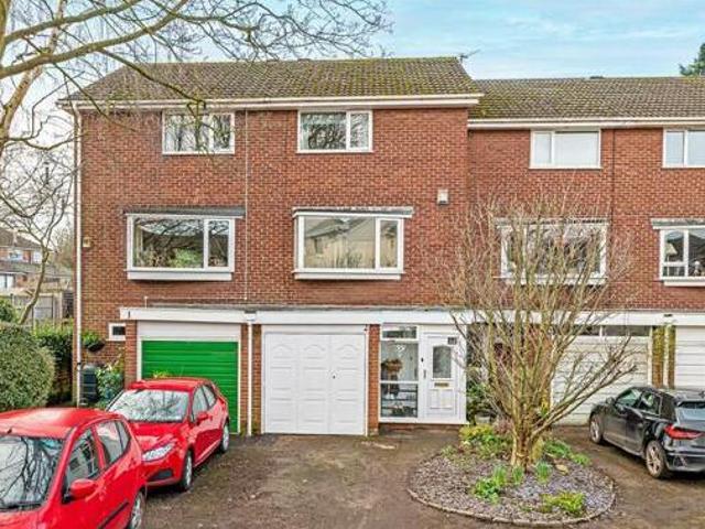 House for sale in Lyons, Greater London