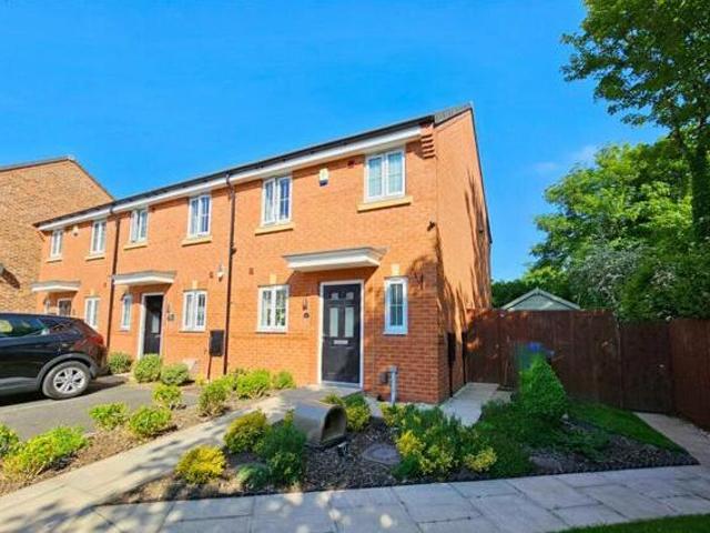 House for sale in Honeywell, South Yorkshire
