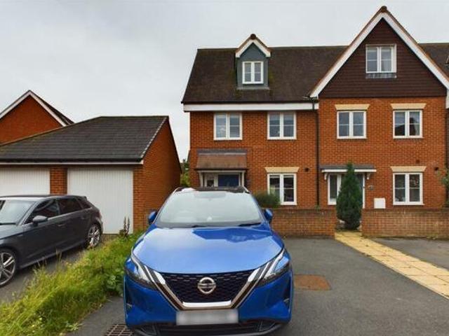 House for sale in Aylesbury, Buckinghamshire