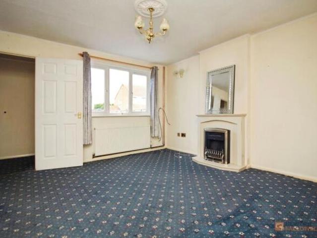 Townhouse for sale in Elmfield, Leicestershire