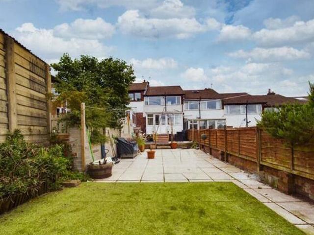 House for sale in Brighouse, West Yorkshire