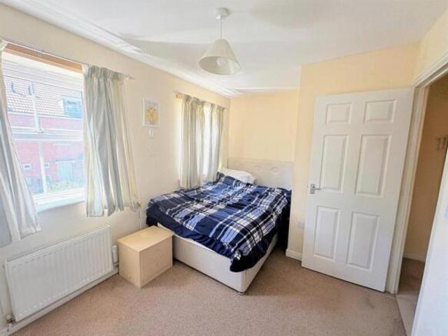 Townhouse for sale in Gloucester, Gloucestershire